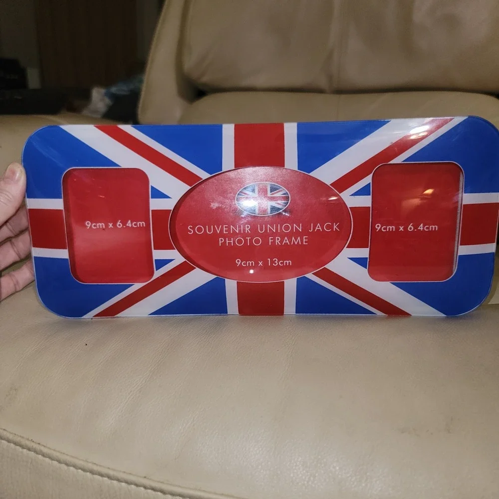 Souvenir Union Jack Double Photo Frame Red White Blue UK Flag